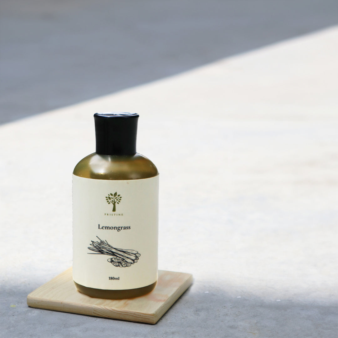 Lush Freesia Refill - 180ml (Free Reed Sticks)